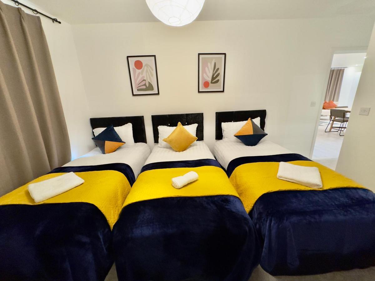 3Bedroom, 2Bathroom, Balcony,Luxury Flat Westfield London Kültér fotó