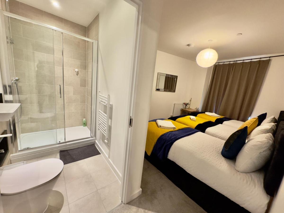 3Bedroom, 2Bathroom, Balcony,Luxury Flat Westfield London Kültér fotó