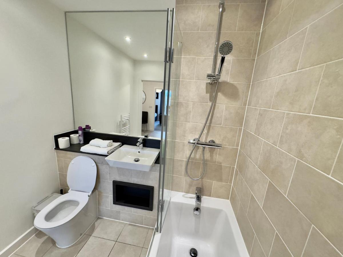3Bedroom, 2Bathroom, Balcony,Luxury Flat Westfield London Kültér fotó