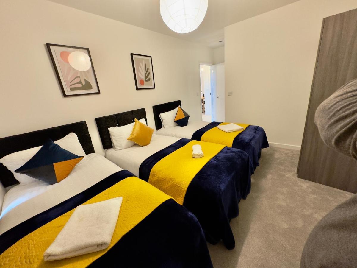 3Bedroom, 2Bathroom, Balcony,Luxury Flat Westfield London Kültér fotó