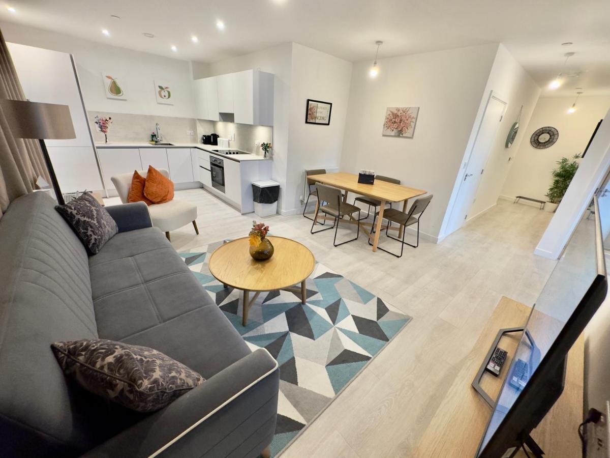 3Bedroom, 2Bathroom, Balcony,Luxury Flat Westfield London Kültér fotó
