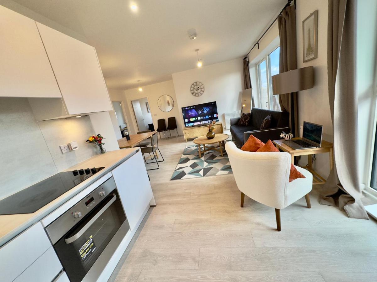 3Bedroom, 2Bathroom, Balcony,Luxury Flat Westfield London Kültér fotó